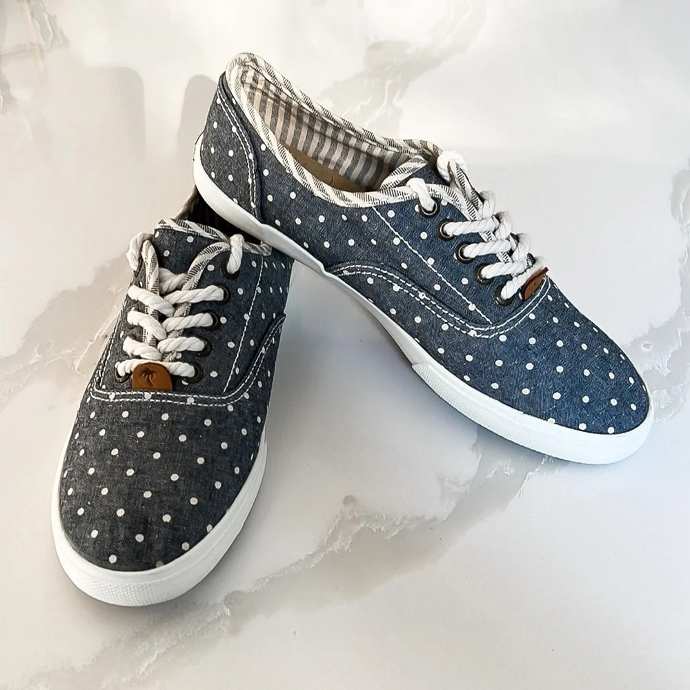 Margaritaville Blue and White Denim Polka Dot Lace Up Sneakers Sz 11 - Picture 1 of 13